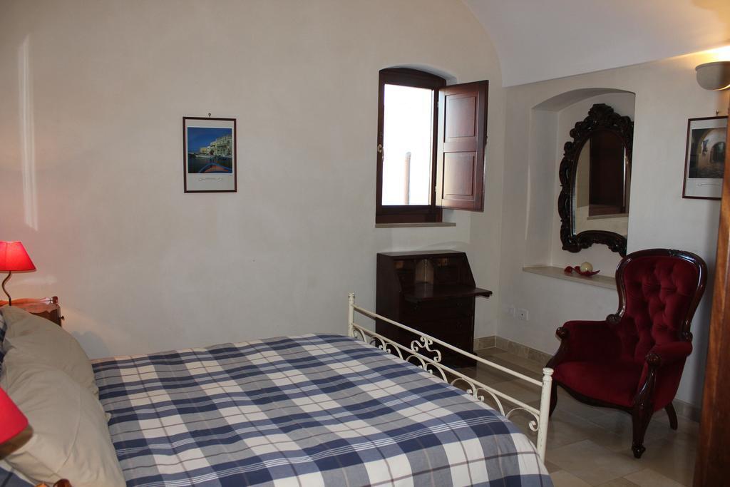 Palazzo Dei Gesuiti Monopoli Εξωτερικό φωτογραφία